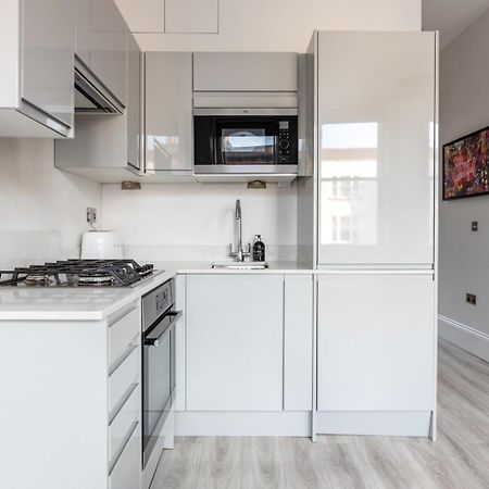 Villa Hampstead High Flyer à Londres Extérieur photo